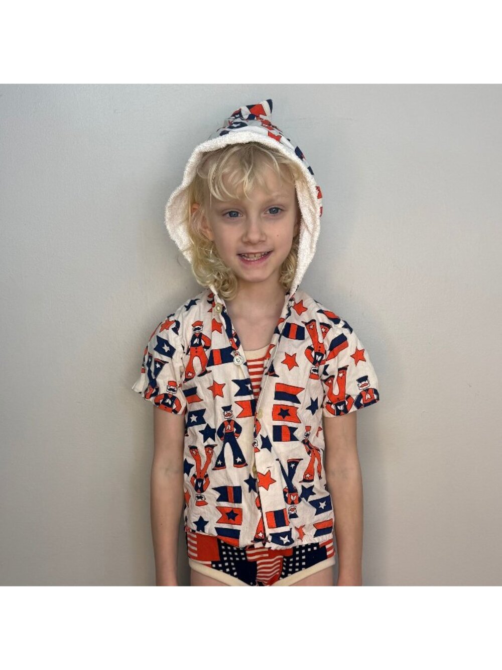 Vintage 1960s/70s Kids’ Hooded Beach Shirt, Sailor Novelty Print, Sears Size 4/5